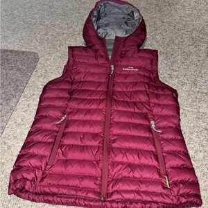 Kathmandu 550 Down Maroon Hooded Puffer Vest - Womens 12